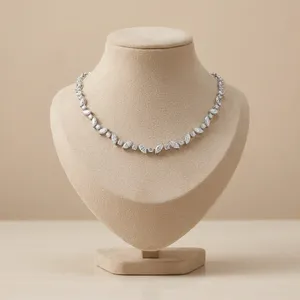 Collier de luxe en or avec diamant de laboratoire taille brillant, chaîne scintillante pour mariée, bijou de déclaration sophistiqué pour mariage, or certifié IGI - Product Image 1