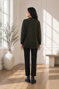 Pull en tricot côtelé vert olive pour femme, coupe ample, manches longues, col montant, asymétrique, pour un look décontracté - Product Image 2