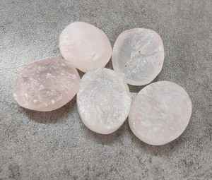 โรสควอตซ์ดรูซี่ทรงรีแบบคาโบชอง หินพลอยธรรมชาติขนาดมาตรฐาน สำหรับทำเครื่องประดับและงานฝีมือ - Product Image 3