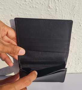 Porte-cartes de visite en cuir PU personnalisé cadeau de bureau personnalisé avec un style unique - Product Image 4