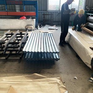 Tôle ondulée galvanisée polyvalente idéale pour le revêtement de murs et les clôtures de toitures - Product Image 5