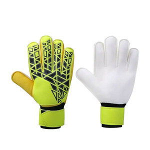 ถุงมือผู้รักษาประตูแบบม้วนนิ้ว พร้อมการยึดเกาะที่เหนือกว่า - Product Image 4