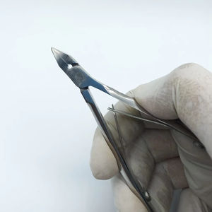 Herramienta de manicura de calidad premium, cuchillas afiladas, cortacutículas súper afilados hechos de acero inoxidable. - Product Image 1