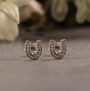 Pendientes de Diamantes Naturales con Forma de Letra U, Plata de Ley 925, con Incrustaciones de Circonitas, Pendientes Minimalistas con Letra U, Joyería Delicada, Regalo para Mujer - Product Image 4