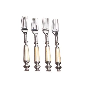 Juego de cuchillos de queso de alta calidad para cortar mantequilla, esparcidor de queso para fiesta de boda, proveedor al por mayor - Product Image 1