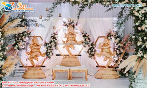 Decoración de Entrada para Boda con Temática Tradicional, Ganesha en Columpio, Decoración Vibrante para Boda Sri Lanka, Entrada para Boda del Sur de la India - Product Image 4