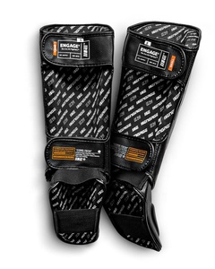 Protège-tibias de boxe Engage légers avec rembourrage absorbant les chocs et fermeture réglable sécurisée pour le MMA, le kickboxing et le sparring - Product Image 3