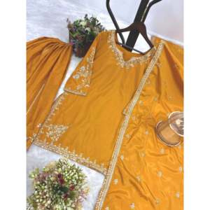 Hermoso conjunto superior e inferior para mujer con Fancy Dupatta para fiestas - Product Image 4