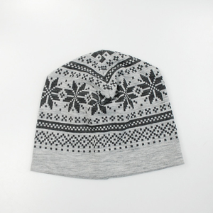 Gorro de Punto Acrílico 100%, Económico, Personalizado, de Alta Calidad, Color Liso, Gorro de Invierno con Diseño Jacquard - Product Image 4