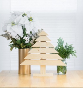 Décoration de Noël en bois, motif flocon de neige, artisanat écologique, style moderne, centre de table fait main - Product Image 2