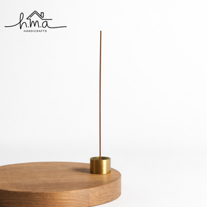 Porte-encens suspendu géométrique avec base en marbre, céramique et bois, support moderne en métal pour bâtonnets d'encens, attrape-cendres minimaliste - Product Image 3