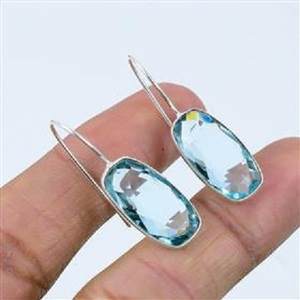 Boucles d'oreilles pendantes en topaze bleue suisse en forme de coussin, design tendance, vente en gros - Product Image 5
