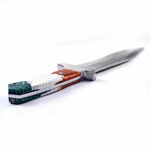 Couteau Bowie artisanal avec manche en résine nid d'abeille et étui en cuir, couteau de chasse et de camping en acier carbone pleine tige, personnalisable OEM - Product Image 5