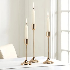 Ensemble de 3 bougeoirs en métal doré, supports ronds pour bougies coniques, pour décoration de mariage en intérieur - Product Image 1