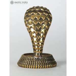 Escultura pequeña de ídolo de serpiente Kundalini de latón hecho a mano de 3 pulgadas para decoración del hogar y Templo hecho en India - Product Image 4