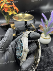 Reloj de Acero Inoxidable con Incrustaciones de Diamantes, Esfera Azul, Bisel con Diamantes Moissanite, Estilo Hip Hop, Reloj de Lujo para Hombre - Product Image 2
