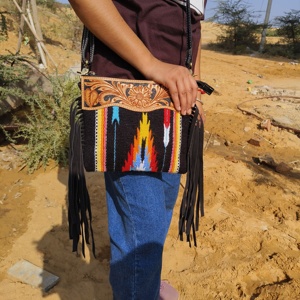 Sac à bandoulière en cuir de vachette naturel Vintage pour femmes petite bandoulière réglable sangle détachable cireuse Crunch chaîne à sangle unique - Product Image 4