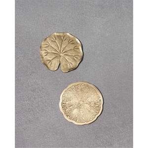 Premium Hammered <b>Gold</b> Metal <b>Coasters</b> | Elegant Flower Shape Heat Resistant Table Mats Aesthetic Nordic Style <b>Gold</b> Foil <b>Coasters</b> - Product Image 2