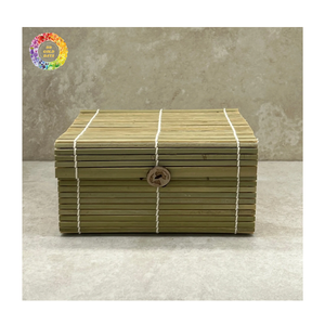 Boîte à rideaux en bambou rustique tressé, emballage cadeau fait main, conteneur de rangement pour thé, souvenirs, bijoux, accessoires et décoration intérieure - Product Image 1