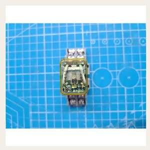 IDEC RH2B-UL DC24V + SH2B-05 - Product Image 2