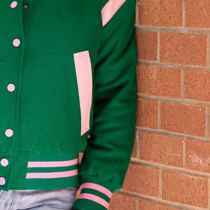 Veste universitaire pour femmes, marque privée, prix compétitif, étiquette personnalisée, nouvelle arrivée, veste universitaire courte - Product Image 6