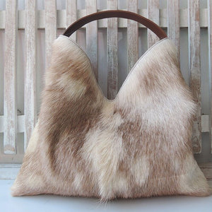 Sac à main en cuir de vachette véritable, durable et tendance, pour femme, style designer, deux poignées, imperméable et respirant, disponible en gros - Product Image 2