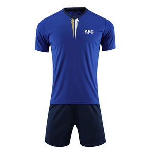 Uniforme de Fútbol Transpirable de Alta Calidad con Logotipo Personalizado, Disponible en Múltiples Tallas y Colores, Perfecto para Escuelas y Clubes - Product Image 1