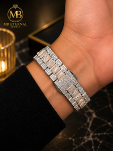 นาฬิกาควอตซ์ทรงสี่เหลี่ยมประดับเพชรหรูหรา MB ETERNAL JEWELS สายสแตนเลสประดับโมอิสซาไนต์ ขนาด 41 มม. ระบบอัตโนมัติ หน้าปัดตัวเลขโรมัน - Product Image 2