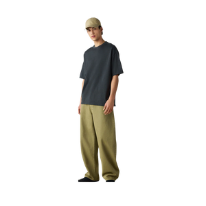 Jean en denim de coton olive pour homme, coupe ample, taille mi-haute, décontracté, pour l'été, jambe droite, couleur unie, tissu tissé - Product Image 1