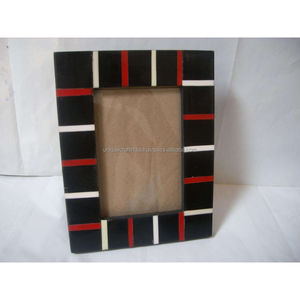 Marco de Fotos de Madera Hecho a Mano con Incrustaciones de Resina Azul Crema, Diseño de Borde en Capas para una Decoración Elegante del Hogar - Product Image 4