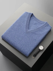 Pull en laine tricoté personnalisé ODM pour homme, épais, en maille, doux, en mérinos, décontracté, classique et tendance - Product Image 4