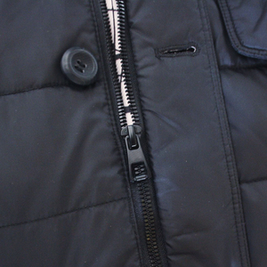 New Arrival Casual Fashion Wear Men Puffer Jacket with Front Logo Top Seller Windproof Quilted Puffer Jacket For Men - Product Image 3
