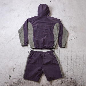 Ensemble de survêtement pour homme, couleur violette, avec blocs de couleur, à capuche, fermeture éclair, manches longues, short sportif, respirant, léger, en coton, taille élastique - Product Image 3