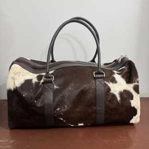 กระเป๋าเดินทางหนังวัวแท้ขนสัตว์แบบหรูหรา กระเป๋าถือแบบดัฟเฟิลสำหรับวันหยุดสุดสัปดาห์ กระเป๋าเดินทางขึ้นเครื่องบิน OEM ส่งออกจำนวนมาก LHTB-0108 - Product Image 4