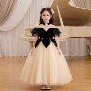 Vestido de Niña para Damas de Honor, de Lujo, en Terciopelo Negro y Tul Color Champán, con Hombros Descubiertos, Adornos de Perlas, Estilo Princesa, para Cumpleaños, Bodas y Concursos - Product Image 4