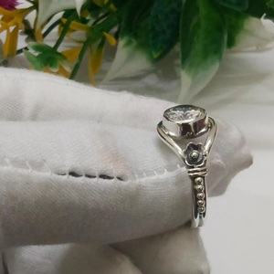 Anillo de Plata de Ley 925 con Circonita Natural, Anillo con Engaste de Garras, Joyería al por Mayor - Product Image 6