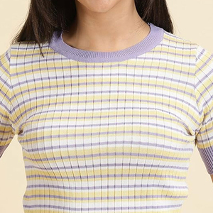 T-shirt court personnalisé avec logo imprimé, nouvelle mode, pour la personnalisation des vêtements féminins, couleur et style nouveau. - Product Image 6