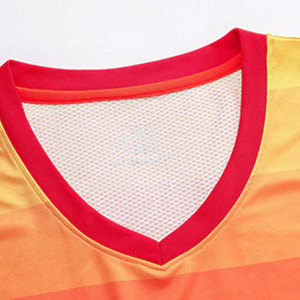 ชุดบาสเก็ตบอลคุณภาพสูงสั่งทำได้ ราคาขายส่ง ผ้าระบายอากาศได้ดี - Product Image 3