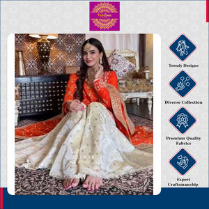 Ropa India Pakistaní de Diseño Moderno y Único, Nuevo Diseño de Diseñador, Ropa de Fiesta de Boda para Ocasiones Especiales, Kurti de Seda Chinon Pesada - Product Image 2