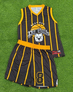 Uniforme de Baloncesto para Hombres y Jóvenes Adultos, 100% Poliéster y Spandex, Ropa Deportiva, Conjunto de Camiseta y Pantalones Cortos - Product Image 3