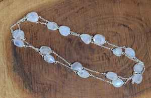 Collar de Plata de Ley 925 con Piedra Lunar Arcoíris Natural Hecha a Mano para Mujer, Elegante Collar Minimalista Chapado en Rodio para Boda - Product Image 2