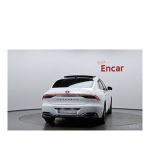 Hyundai Grandeur 3.0 LPi 2021, Auto de Alquiler con Asientos de Cuero, Caja de Cambios Automática, Cámara Trasera, 76,165 km, Volante a la Izquierda - Product Image 3