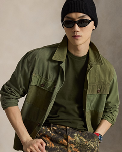 Camiseta de manga corta con cuello redondo de algodón verde oliva oscuro para hombre – Ropa informal suave, duradera y cómoda para el día a día - Product Image 4