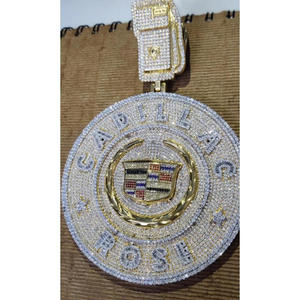 Exclusivo colgante de coche de lujo con piedras de diamante moissanita de primera calidad y un elegante estilo hip hop. - Product Image 4