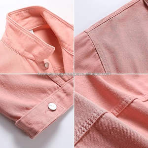 Chaquetas de mezclilla negras estilo High Street para hombres y mujeres Cómodo diseño rasgado con cuello levantado Buena calidad a un precio - Product Image 4