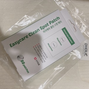แผ่นแปะดูแลผิวหน้า ผลิตภัณฑ์ความงามเกาหลี Preti Easy Care Clean Spot Patch ผลิตในเกาหลี รักษาสิว ฝ้า กระ จุดด่างดำ เคนยา - Product Image 1