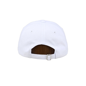 Gorra de béisbol inteligente con tela transpirable y visera curva que mantiene tu estilo a la moda mientras ofrece comodidad diaria. - Product Image 4
