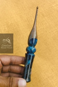 High Quality Resin <b>Crochet</b> <b>Hook</b> With Strong Build For Long Lasting Use In Knitting And Craft Activities - Product Image 4