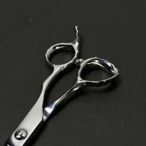 Ciseaux de coiffure Dragon Barber, ciseaux professionnels de salon, acier inoxydable japonais, poignée ergonomique - Product Image 4