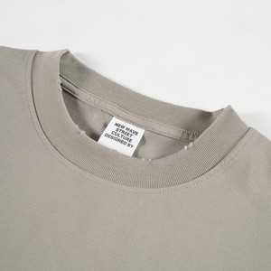 T-shirt 220 g/m² en coton 100 %, anti-plis, séchage rapide, coupe ample, manches courtes, avec bordure sportive, personnalisable avec logo OEM, style tendance - Product Image 3